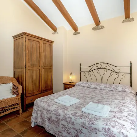 Country Getaway In Сasa de vacaciones Casas del Monte
