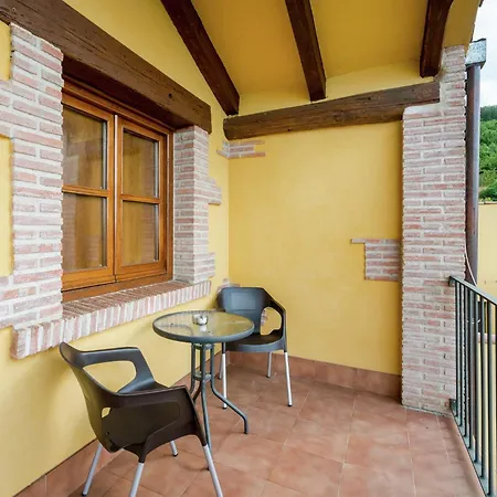 Holiday home Rural Next To In The Village In Extremadura Casas del Monte