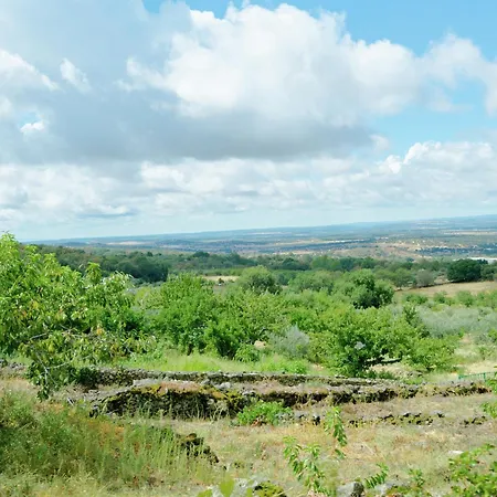 Rural Next To In The Village In Extremadura *