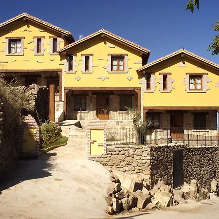 Rural Next To In The Village In Extremadura *