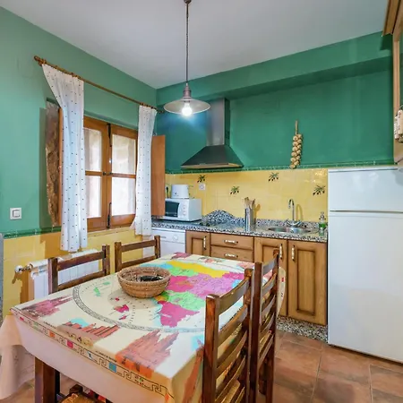 Rural Next To In The Village In Extremadura * Casas del Monte