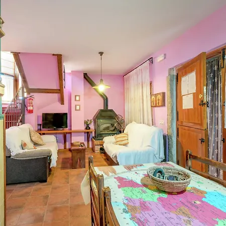 Country Getaway In Сasa de vacaciones Casas del Monte