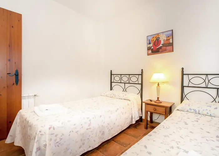 Holiday home Rural Next To In The Village In Extremadura Casas del Monte