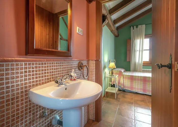 Holiday home Rural Next To In The Village In Extremadura *