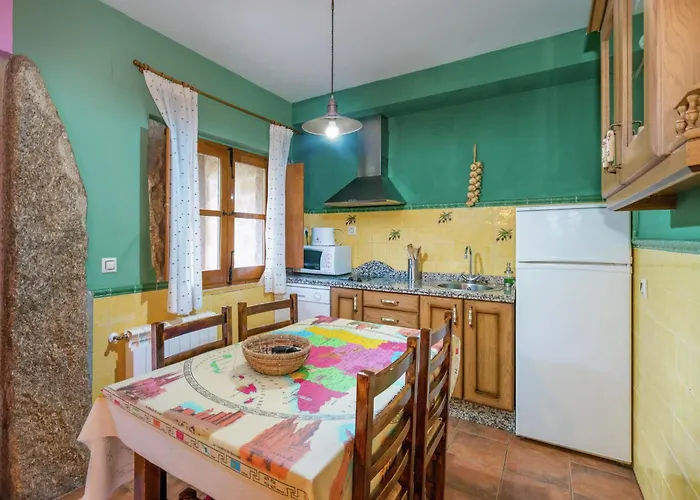 Rural Next To In The Village In Extremadura * Casas del Monte